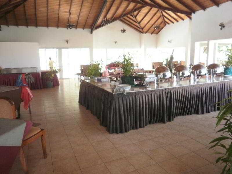 Senani Hotel Kandy Zewnętrze zdjęcie